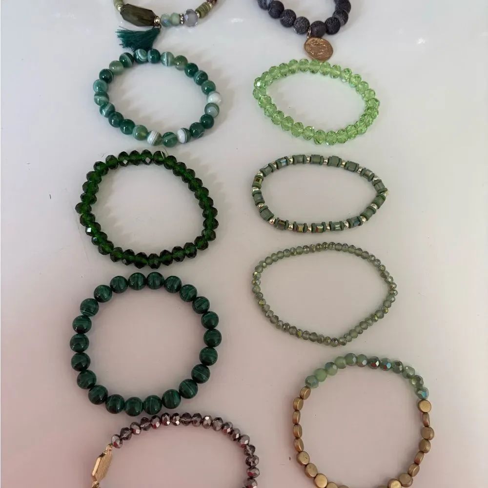 Lot of 40 Bracelets - Picture 4 of 7
